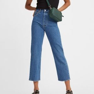 Levi’s Ribcage Straight Ankle Jeans